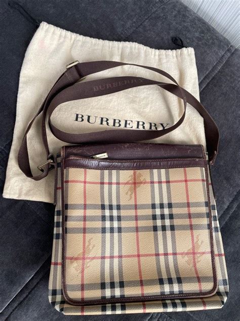 men's burberry sling bag